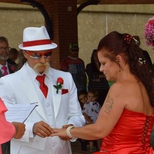 Meet your Posher, Don